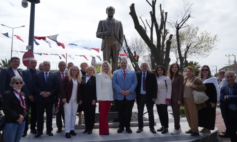 Marmaraereğlisi’nde 23 Nisan Coşkusu: Atatürk Heykeli Açılışı Güne Damga Vurdu
