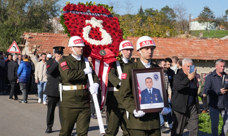 BAŞKAN BOZKURTER TEKİRDAĞLI ŞEHİDİ SON YOLCULUĞUNA UĞURLADI