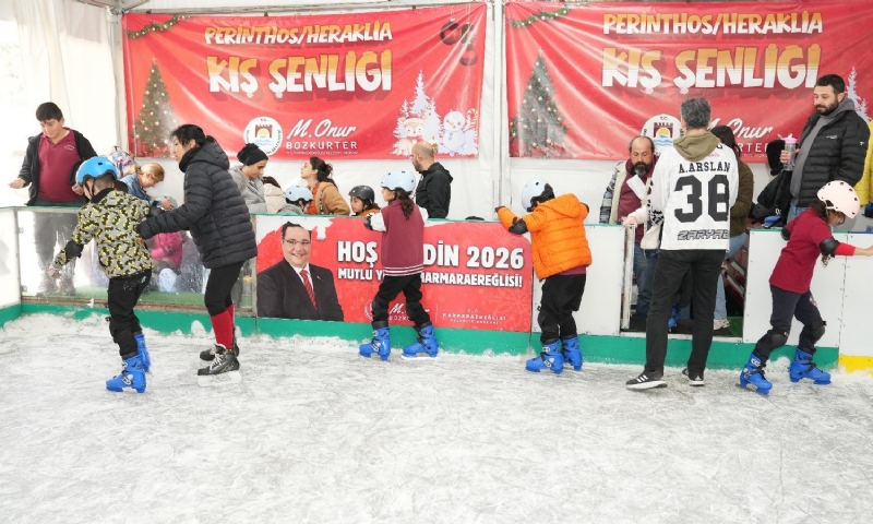 Marmaraereğlisi’nde Yeni Yıl Coşkusu: Ücretsiz Buz Pisti ve Kış Şenliği Yoğun İlgi Görüyor